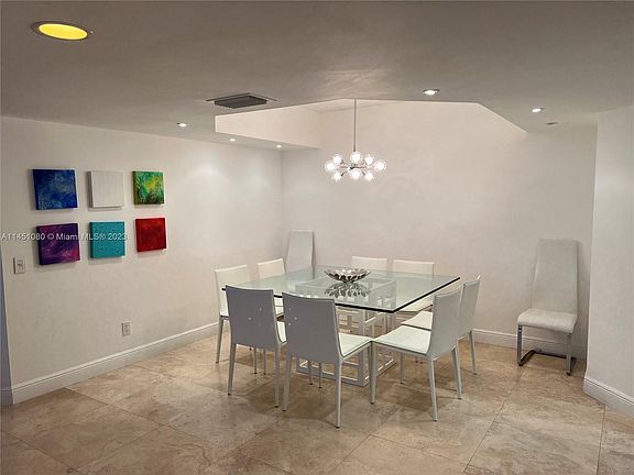 5th image of 21205 Yacht Club Dr APT 2708