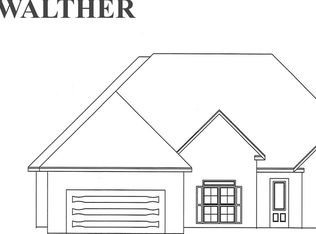 33 Garrison Dr, Jackson, TN 38305