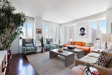 Rented by (Legacy) Elegran