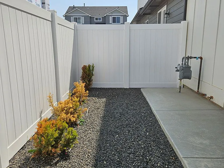 5015 E Hagadorn Ln — Photo 11