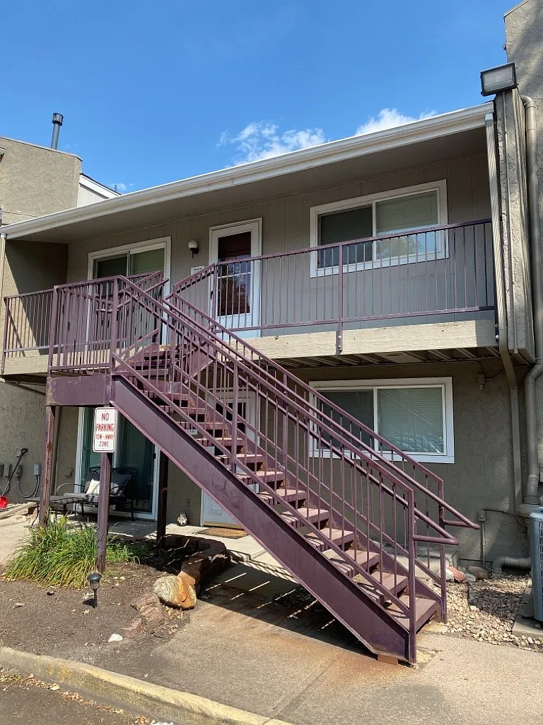 1 bed, 1.0 bath, 650 sqft, $1,250 — Photo 1