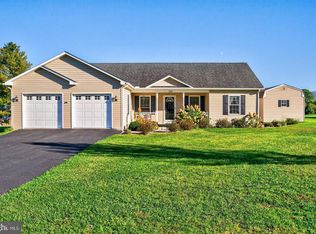 131 Sara Ann Ave, Edinburg, VA 22824