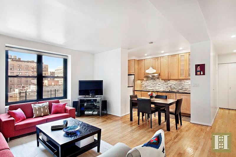 1st image of 250 W 103rd St APT 8D