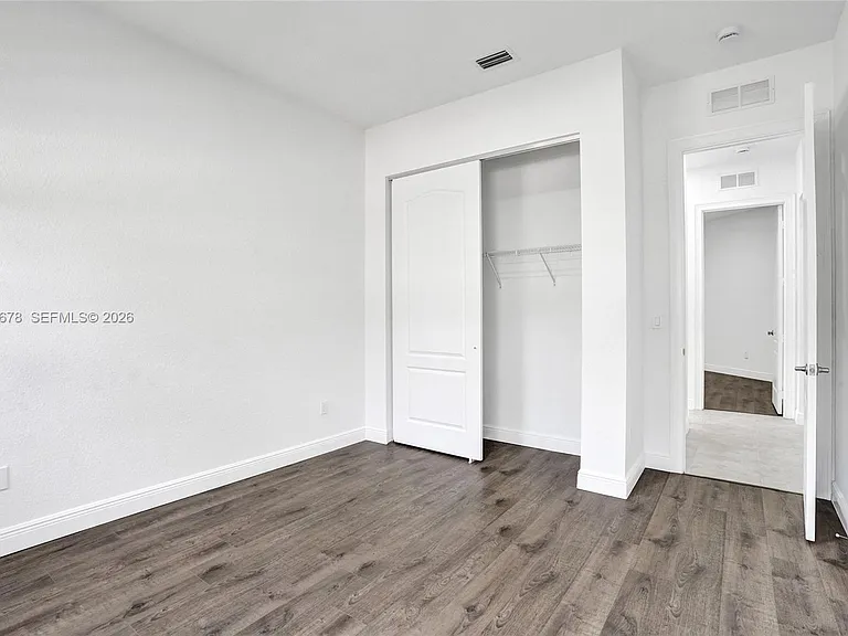 10340 Lake Vista Ct — Photo 85