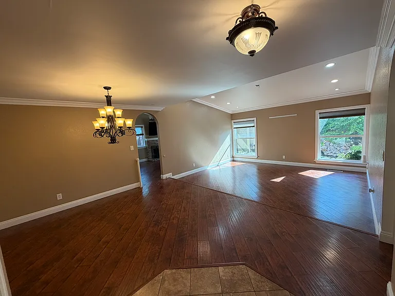 7189 Camel Rock Way — Photo 6