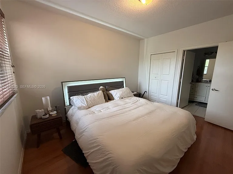6630 NW 114th Ave #1527 — Photo 8