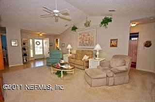 5th image of 11039 Gullwing Ct