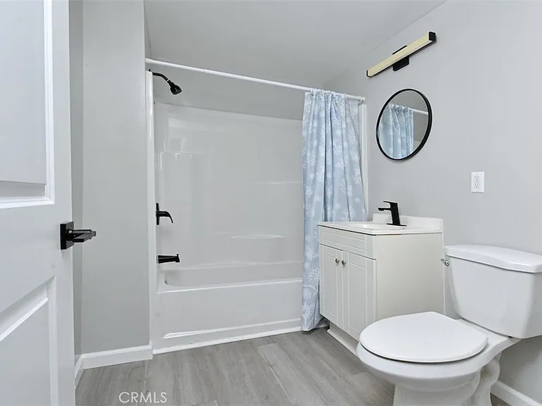 14336 Tiara St — Photo 10