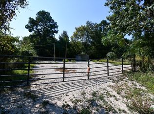 205 Mineola Ave, Onalaska, TX 77360