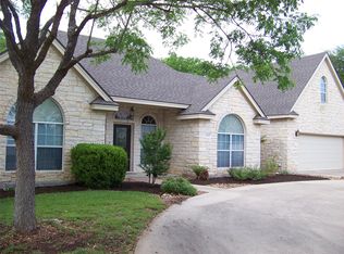 1400 T H Johnson Dr, Taylor, TX 76574