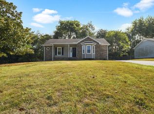 2833 Teakwood Dr, Clarksville, TN 37040