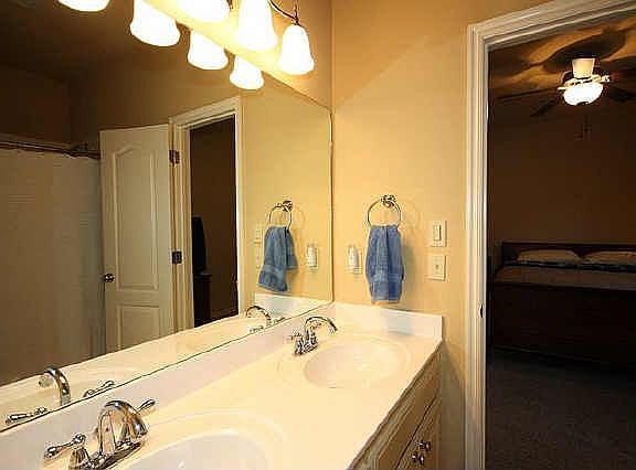 4th image of 7522 E Galveston Pl