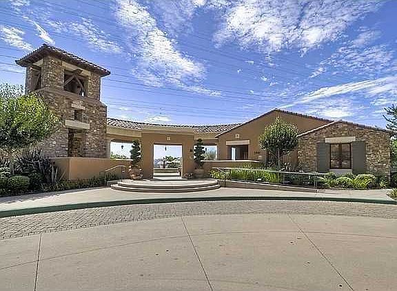 3rd image of 2722 Bellezza Dr #110