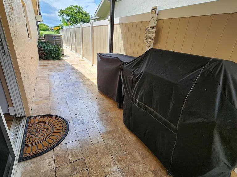 7401 Corkwood Ter — Photo 18