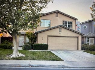 578 W 4th St, Tracy, CA 95376
