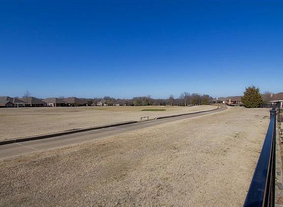 2nd image of 411 Black Diamond Ct