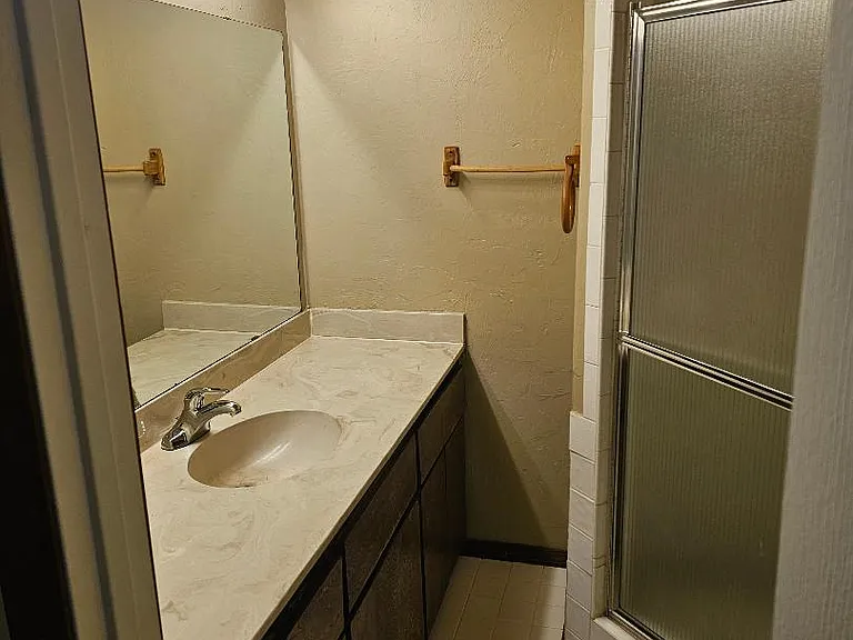3827 Belhaven Cir — Photo 12