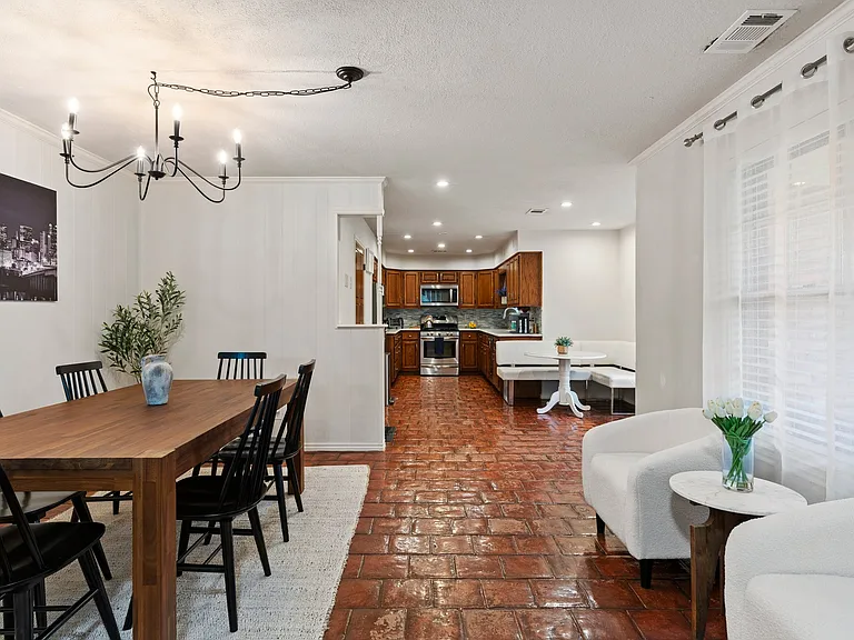 2653 Heatherwood Dr — Photo 9
