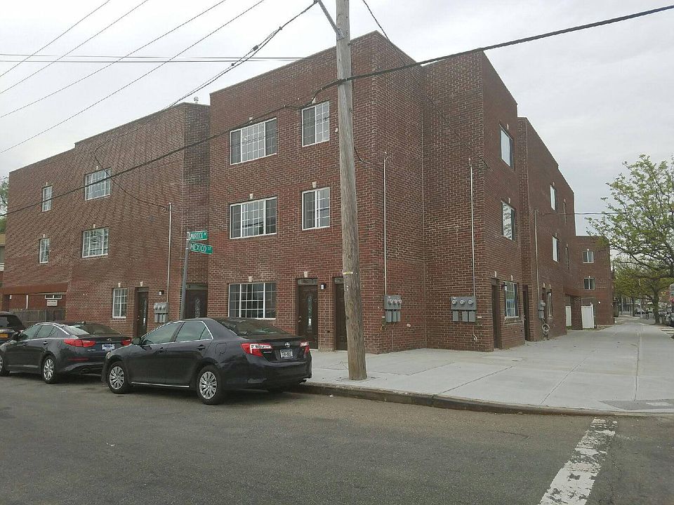 2nd image of 189-40 Murdock Ave