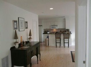 2 Laura St, Norwalk, CT 06854