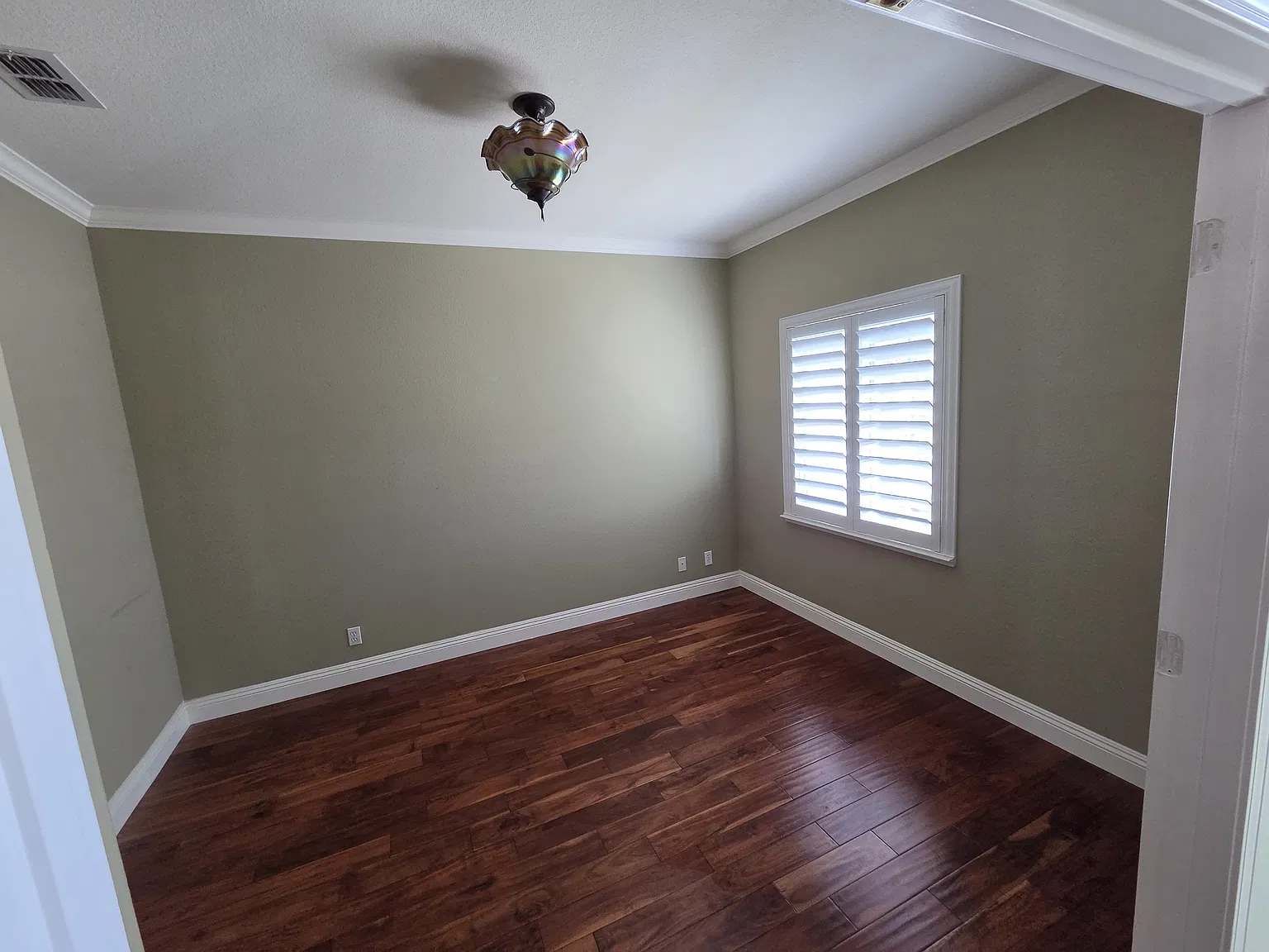 3 bed, 1484 sqft, $1,200 — Photo 4