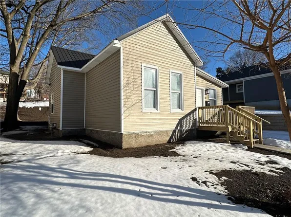 811 N 5th St, Saint Joseph, MO 64501