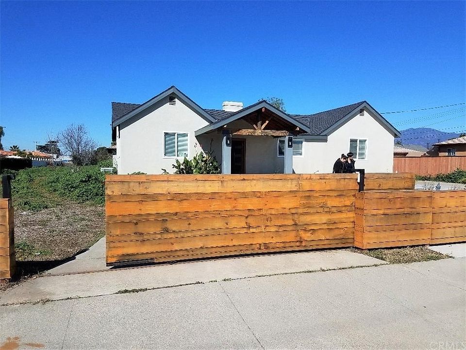 1st image of 1557 S Willow Ave