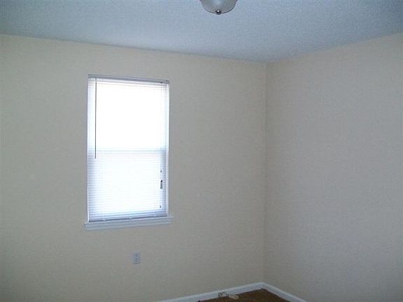 5th image of 3611 Pamplona Dr