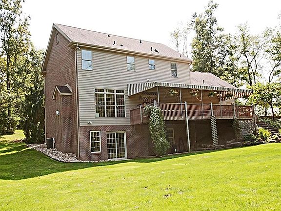 2nd image of 277 Hilltop Dr