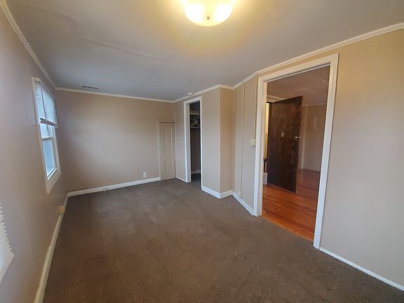3rd image of 414 Perrin St #3