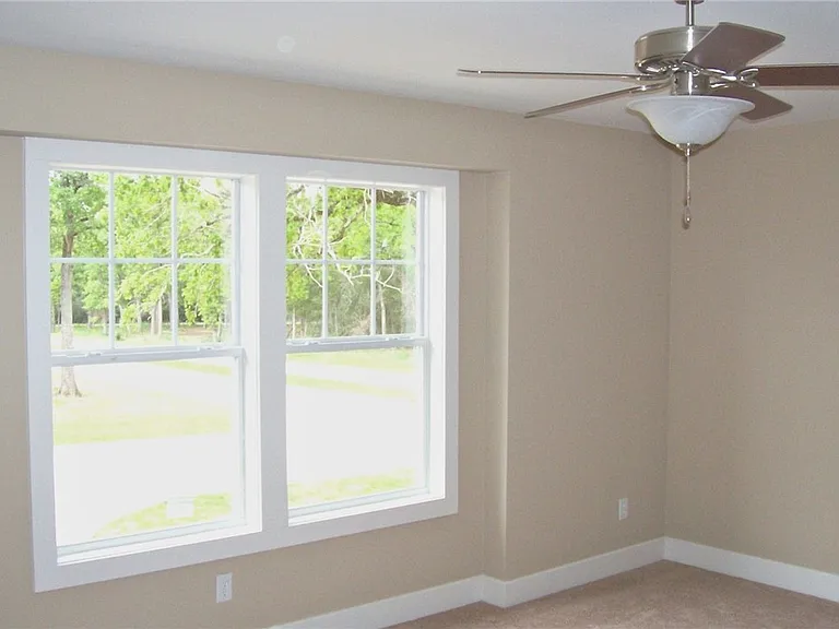 501 Grey Oak Ct — Photo 6