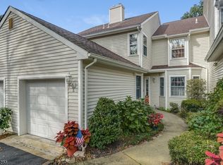 5 Kerri Ln, Lincoln Park, NJ 07035