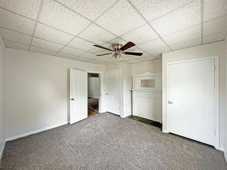 424 E Springdale Ave — Photo 9