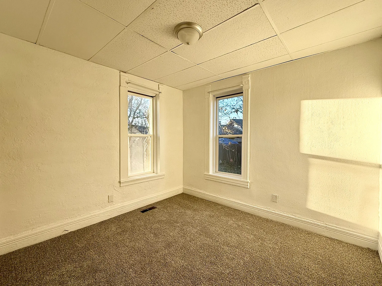2 bed, 650 sqft, $850 — Photo 4