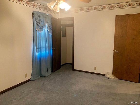 5th image of 846 Willow Dr