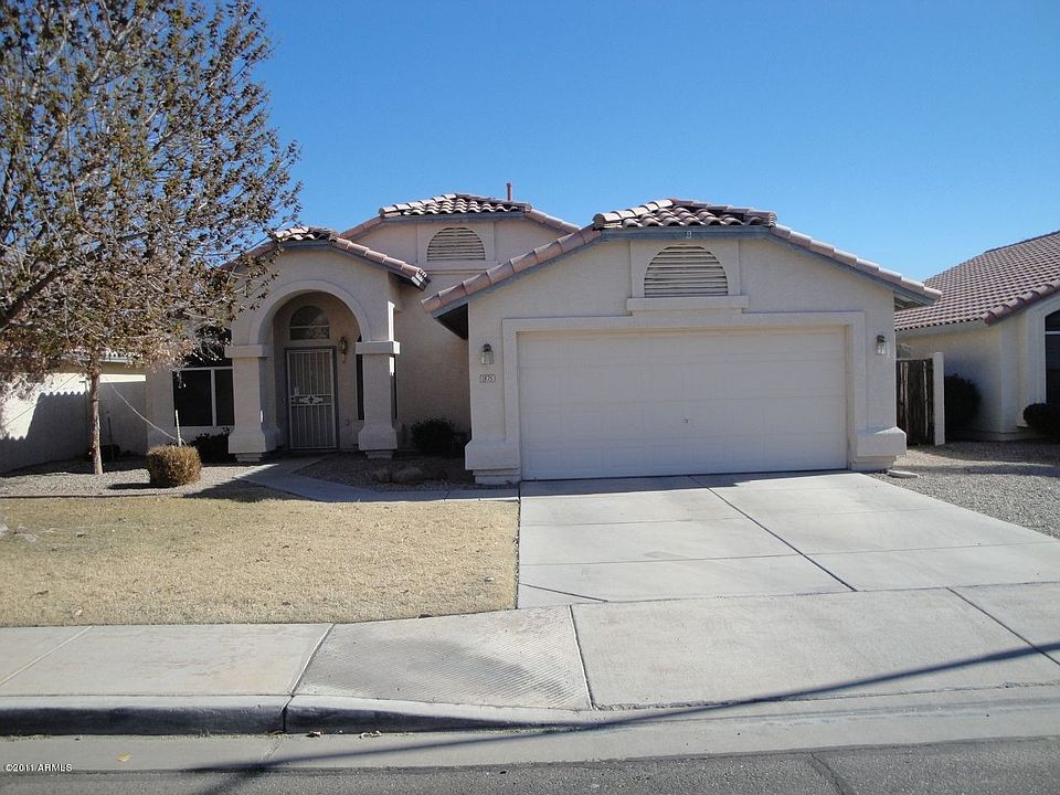 1st image of 1875 N 124th Dr