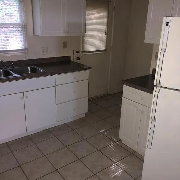 609 Grove City Rd #9 — Photo 3