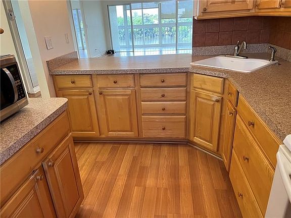 2nd image of 1319 E Hillsboro Blvd APT 414