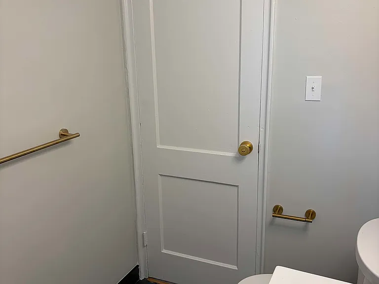 107 Victor St NE #1 — Photo 10