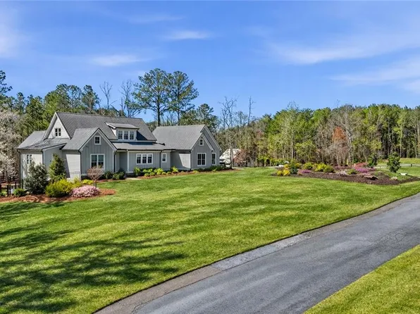 535 Thomas Ln, Waleska, GA 30183