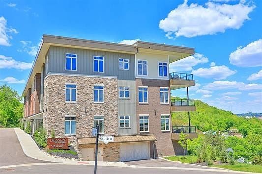 1st image of 1140 Shavano Dr #23