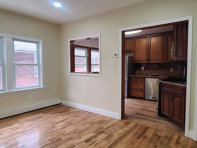 97-08 Plattwood Ave #1 — Photo 3
