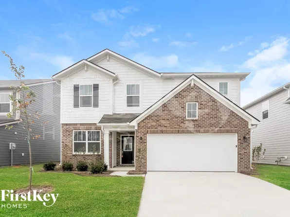 2335 S Carlota Dr, New Palestine, IN