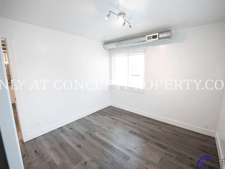 2740 S 1300 E — Photo 18