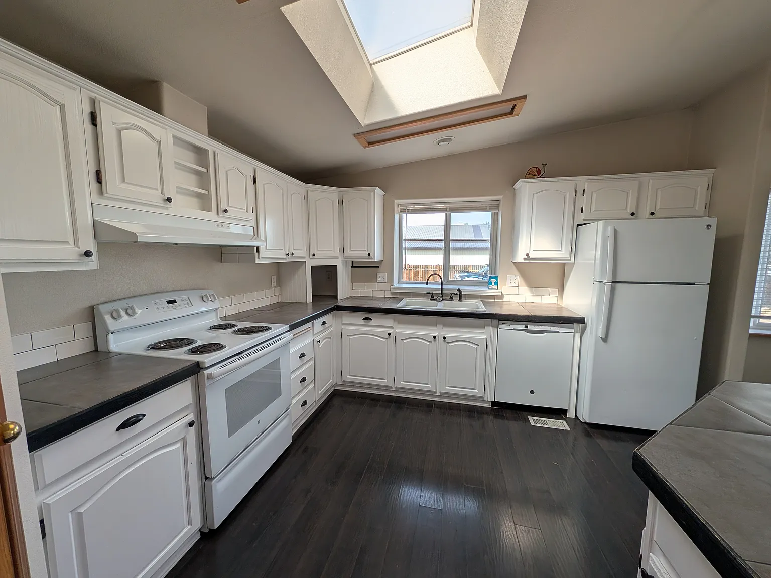 3 bed, 1539 sqft, $1,695 — Photo 1