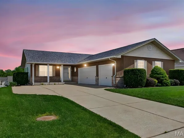 8 Meramec Shores Ct, O'Fallon, MO 63366