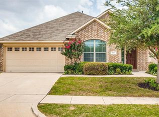 8211 Tierra Del Sol Rd, Arlington, TX 76002