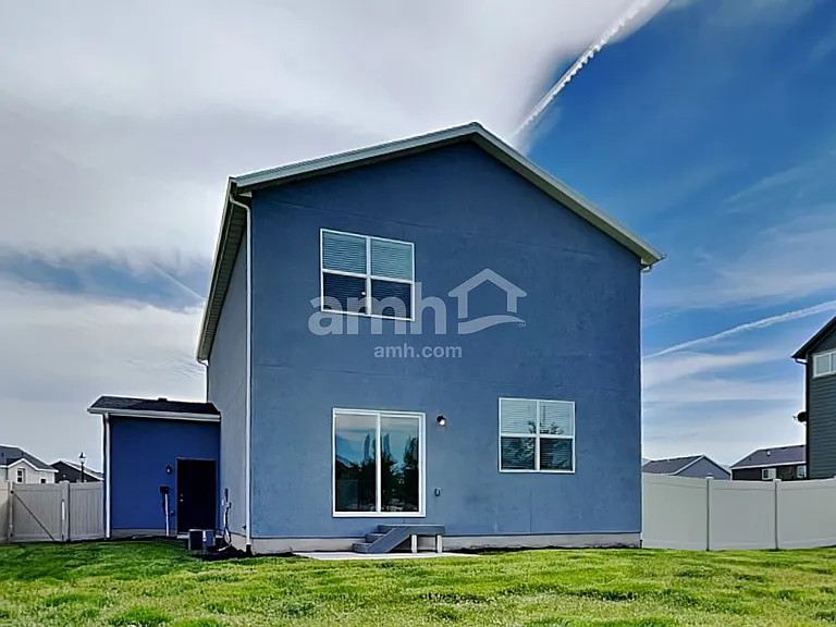 1348 E White St — Photo 21