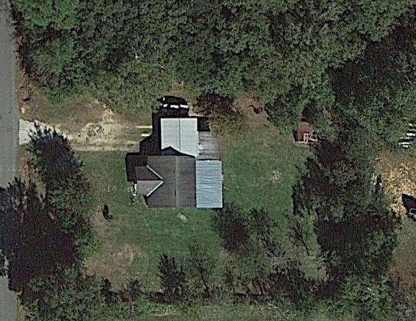 2nd image of 705 Daphne Rd