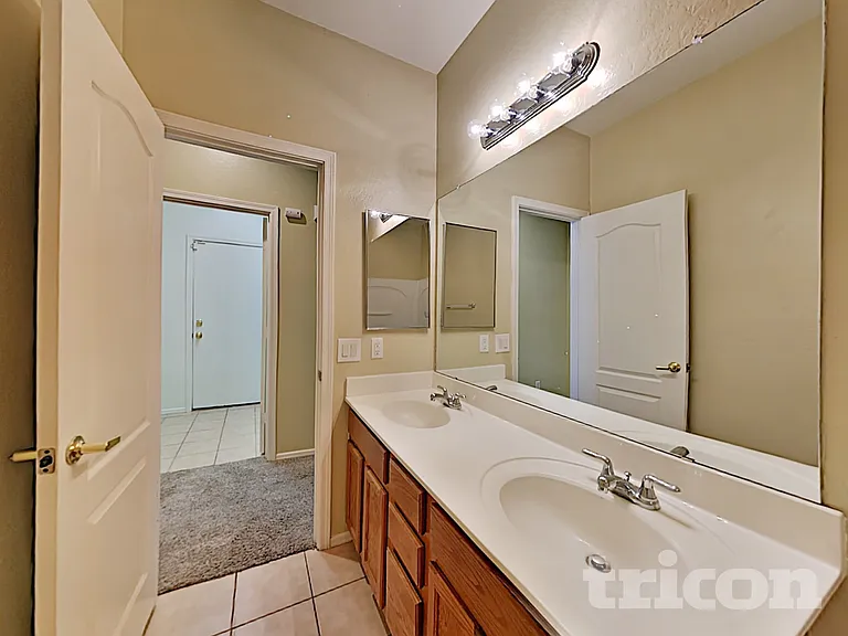 7022 W Carson Rd — Photo 32